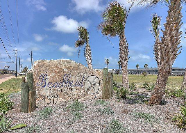 Beachhead welcome sign