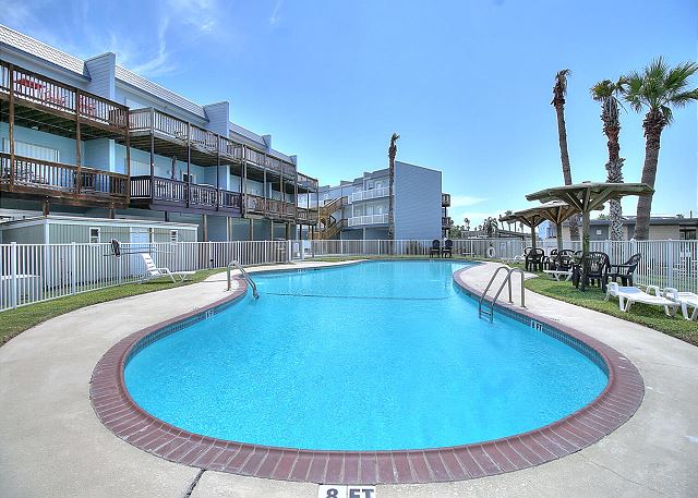 Community pool