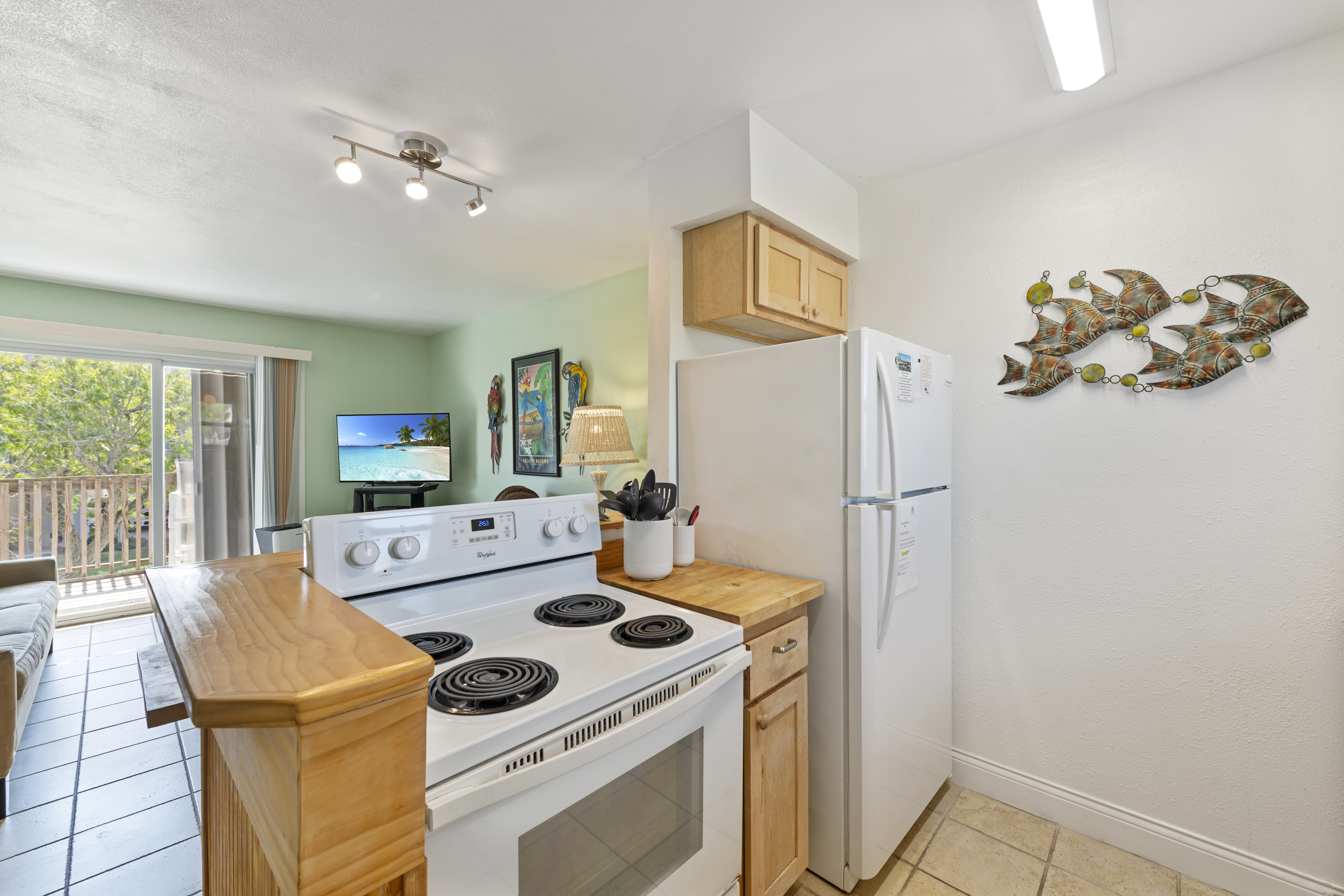 Cookware, utensils, and dinnerware for guest use