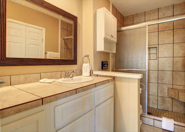 bathroom with walk in shower