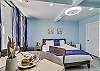 King size bed