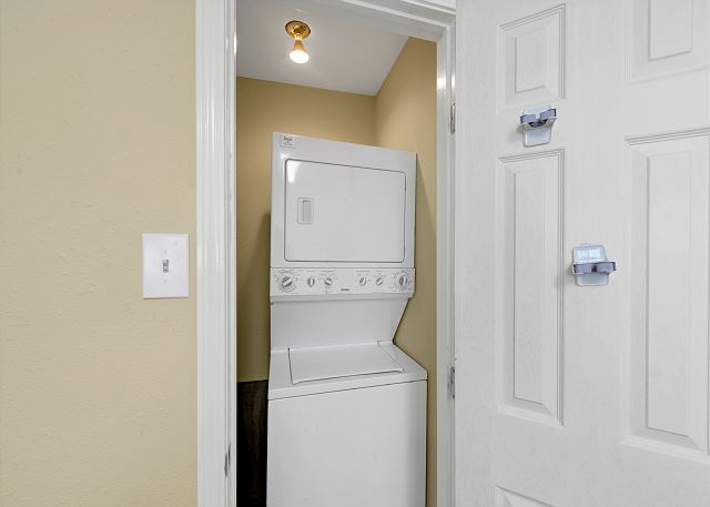 Stackable washer and dryer