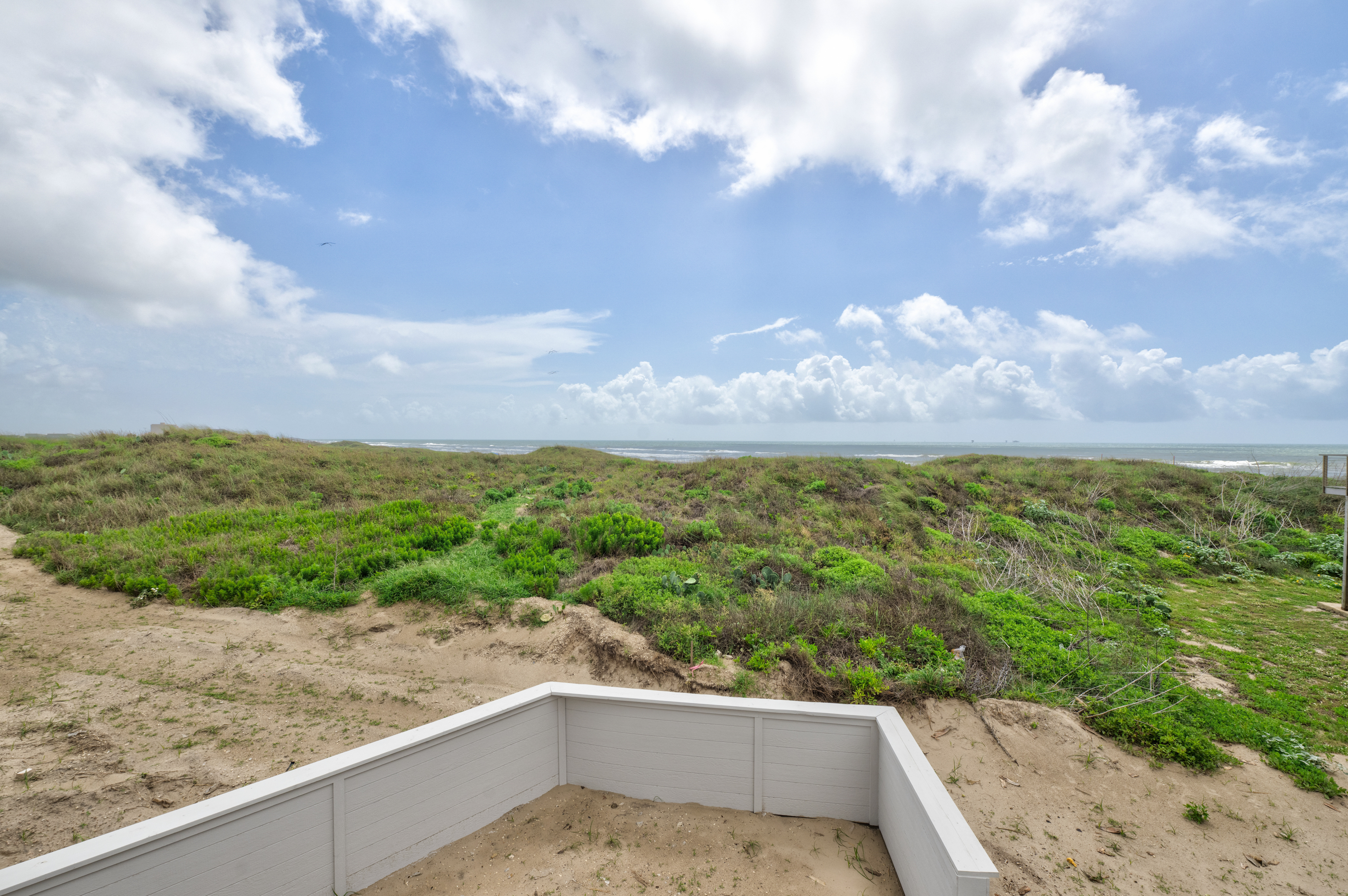 On the Edge of Blue - The Gulf View Horizon Beckons