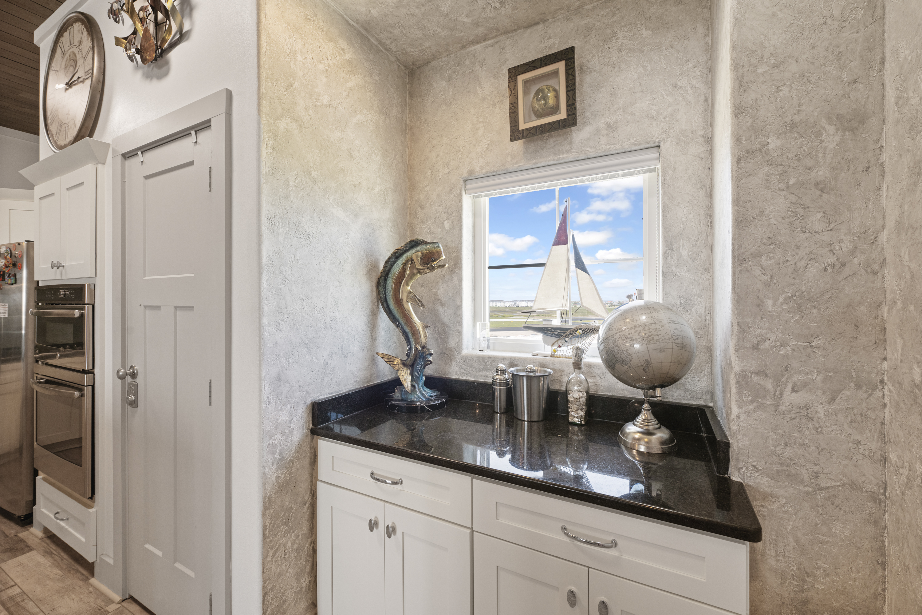 Explore the Nautical Hints Throughout Piper Condo IMB5
