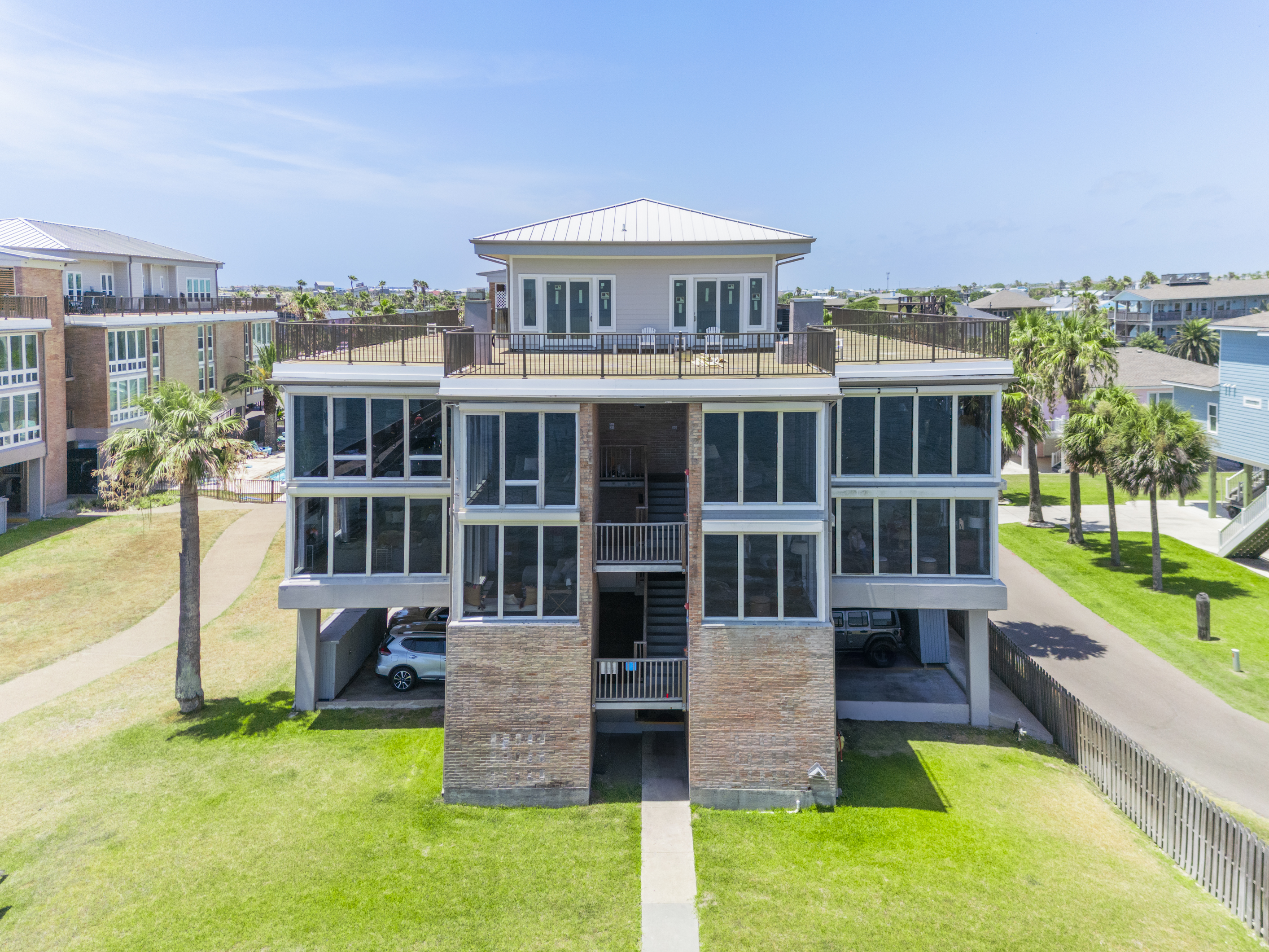 Channelview''s West Building