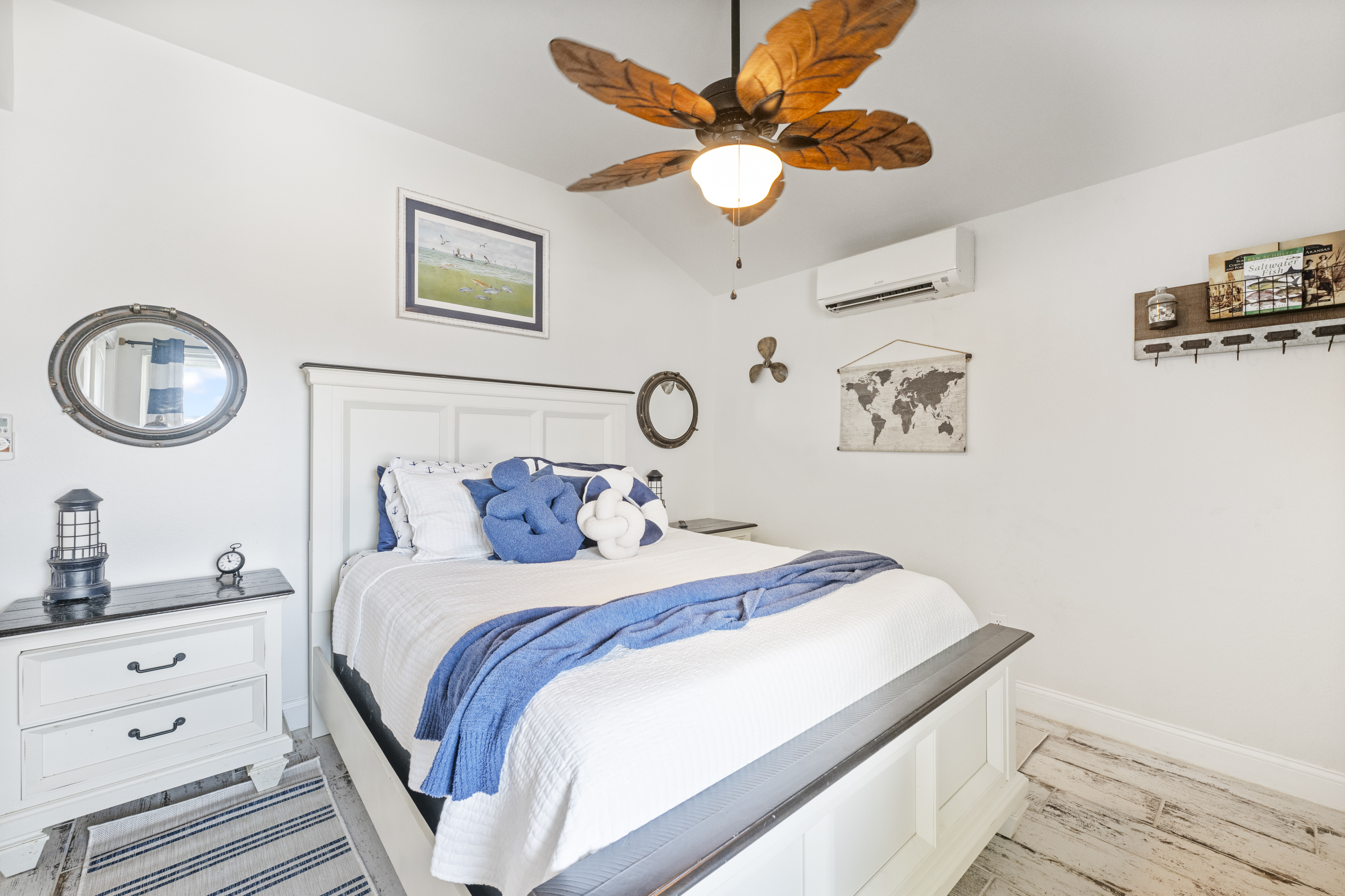 Coastal-Inspired Queen Bedroom with a Cool, Relaxed Vibe