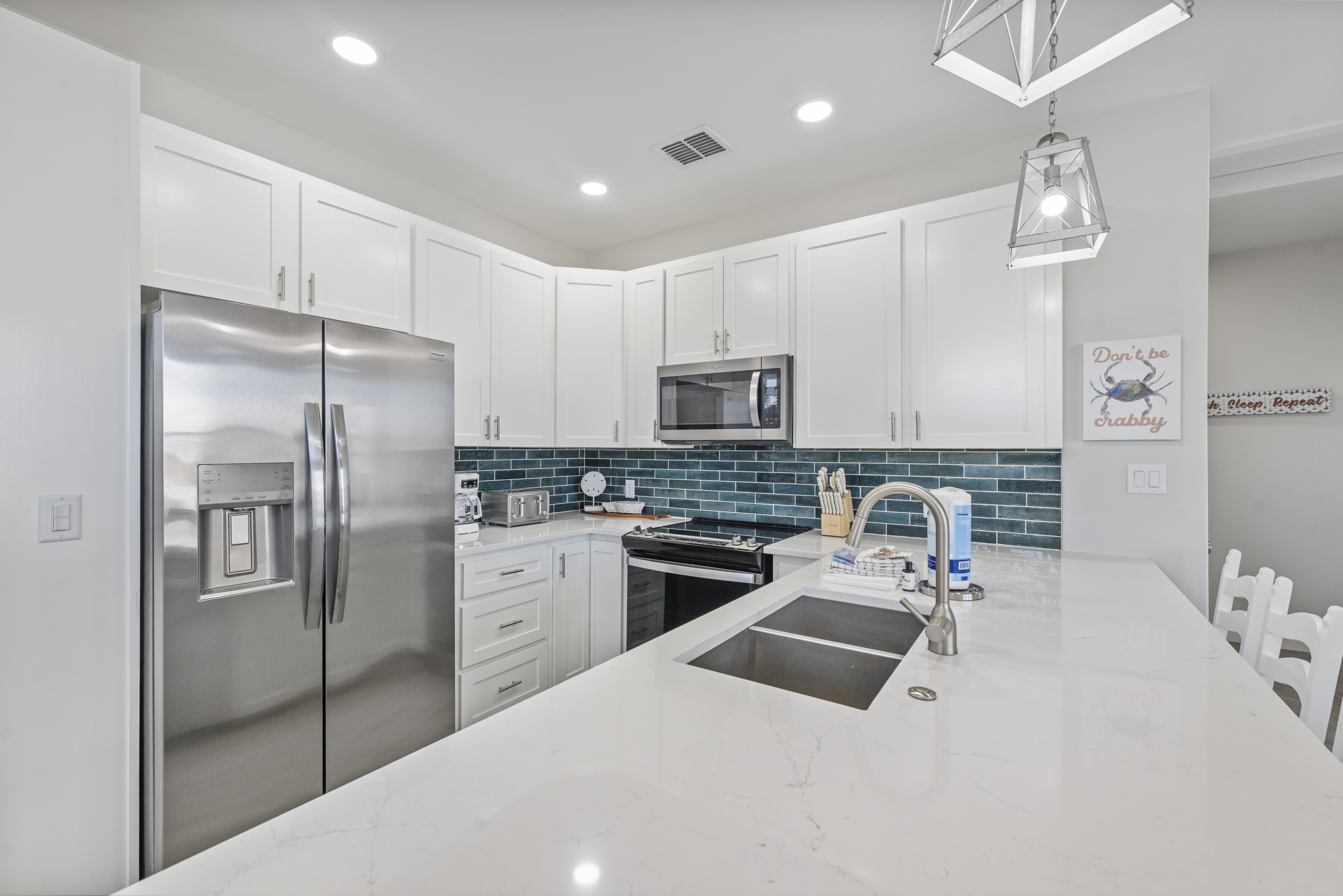 Where Cooking Meets Conversation- 5 Seats at the Center of It All!