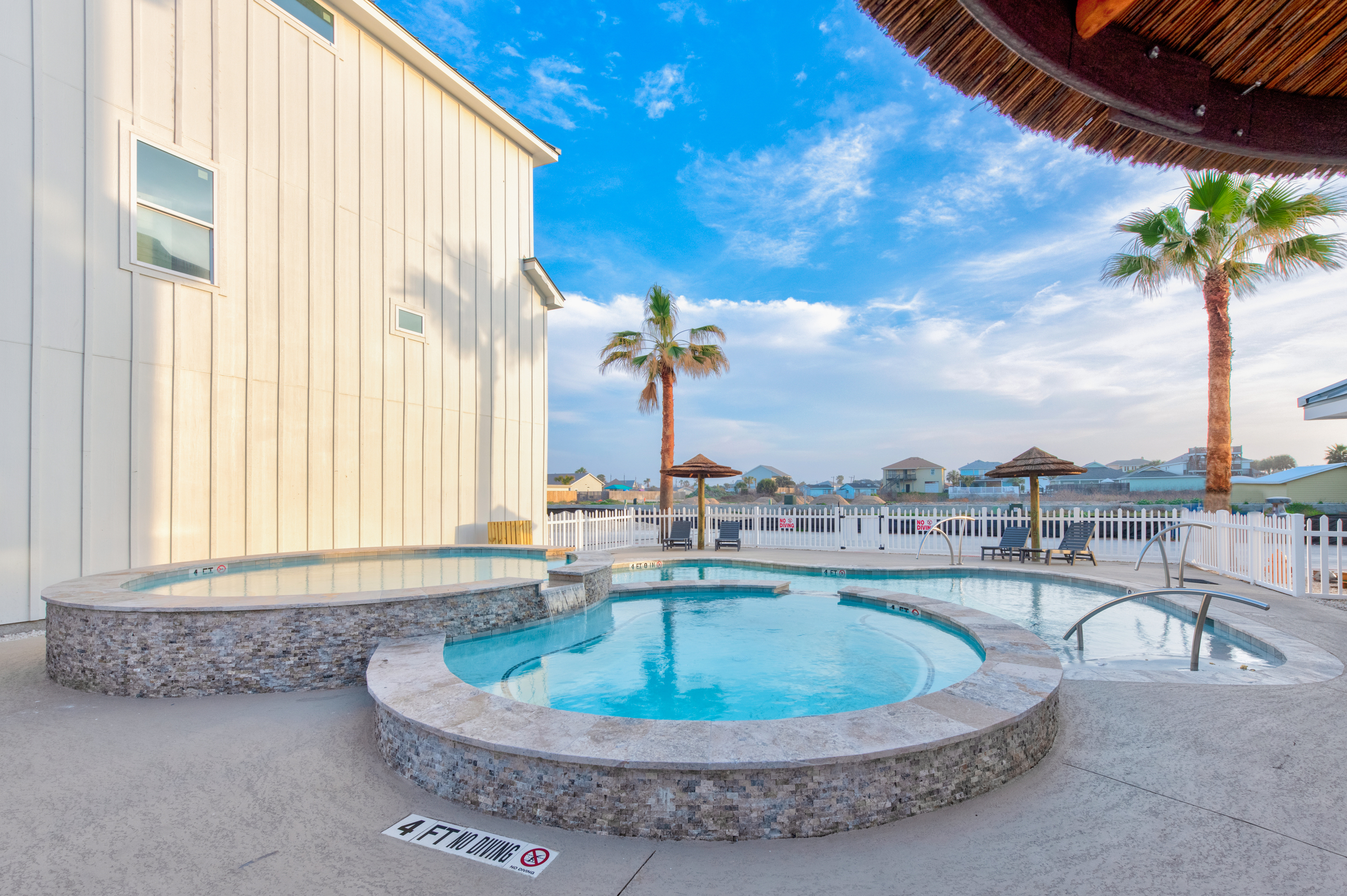 Relax, Refresh, Repeat - Poolside Perfection!