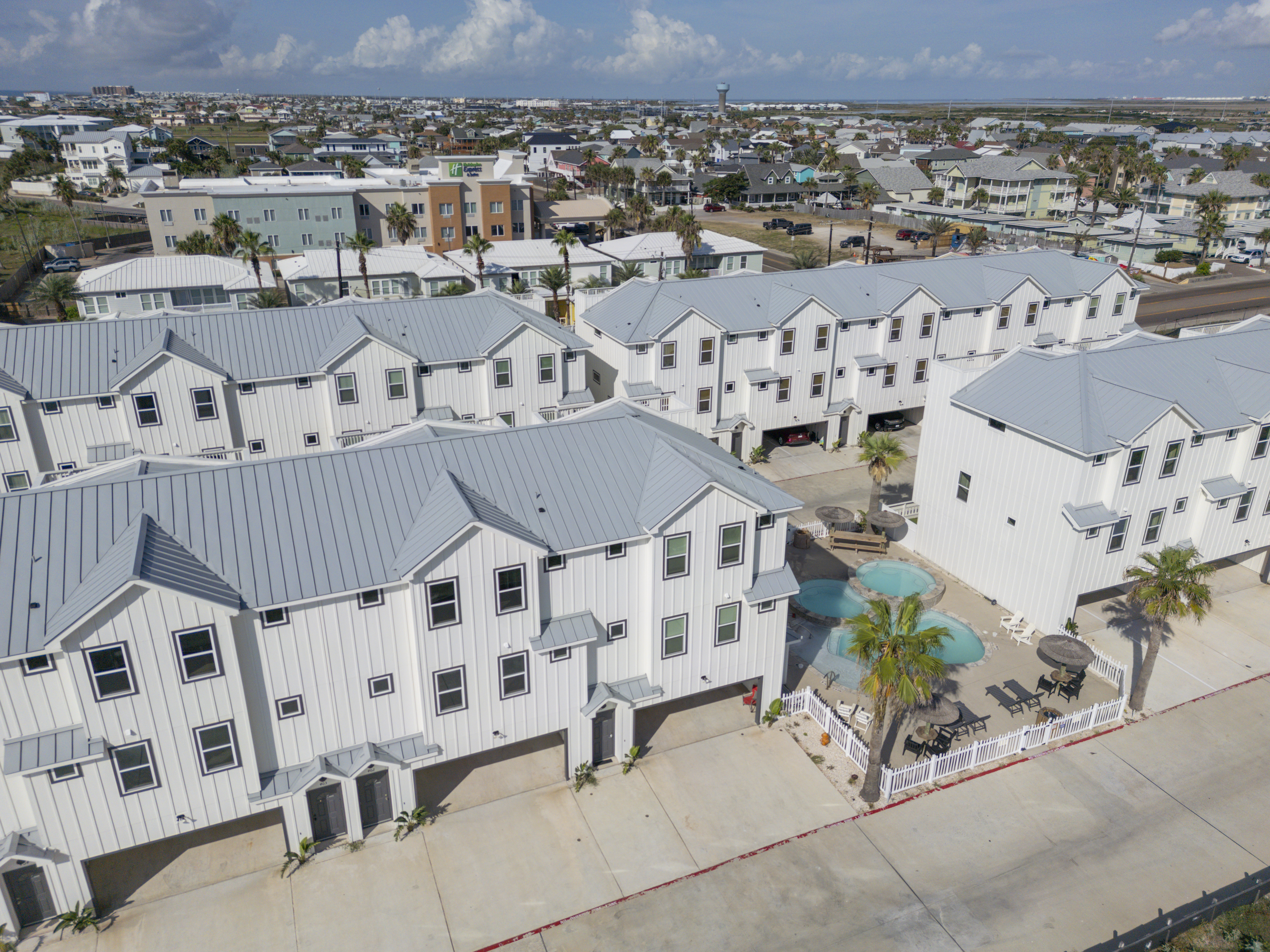 Mango Cay Properties 