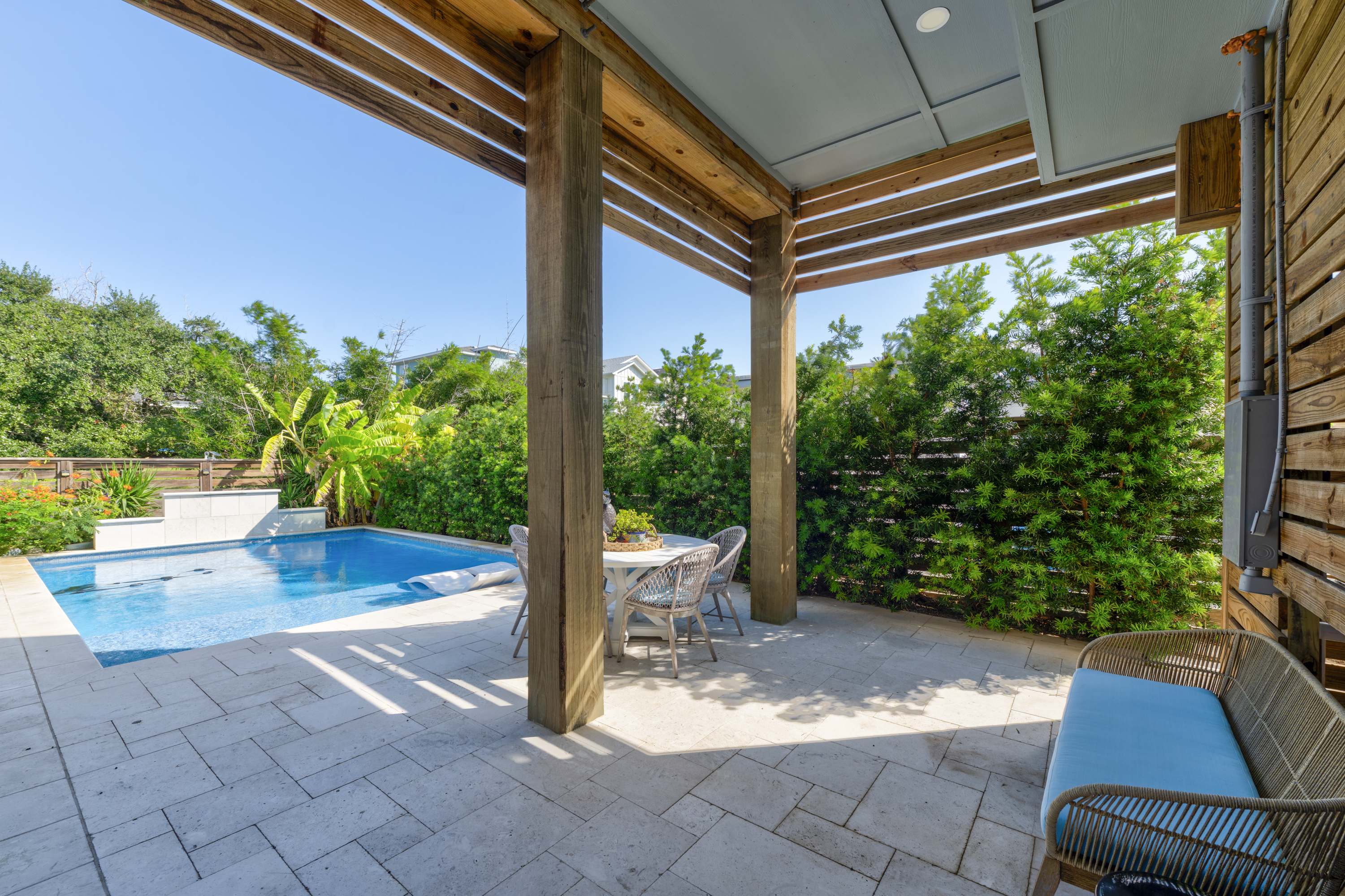 Grill, chill, and make memories ???? With plenty of shaded space, you can BBQ, relax, and enjoy poolside fun with family and friends!