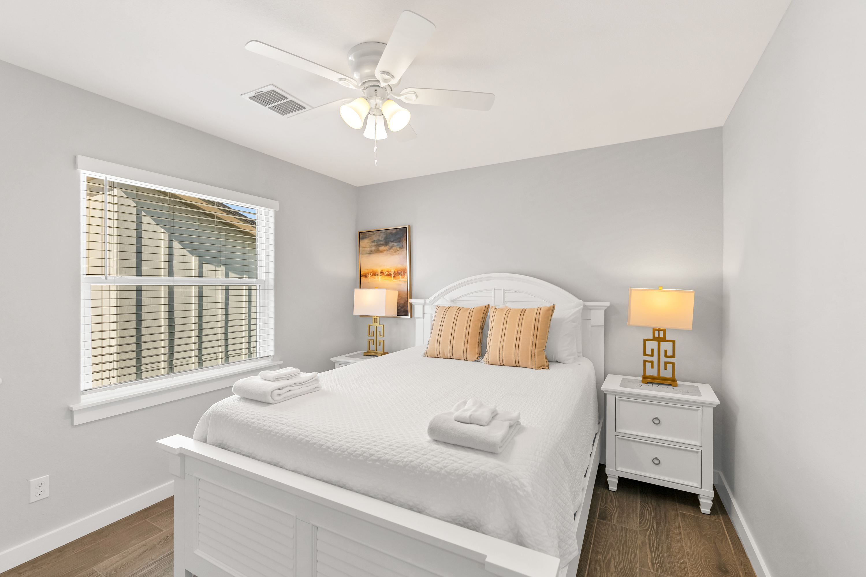 From endless beach adventures to peaceful, dreamy nights—this 2nd Queen bedroom is your perfect retreat