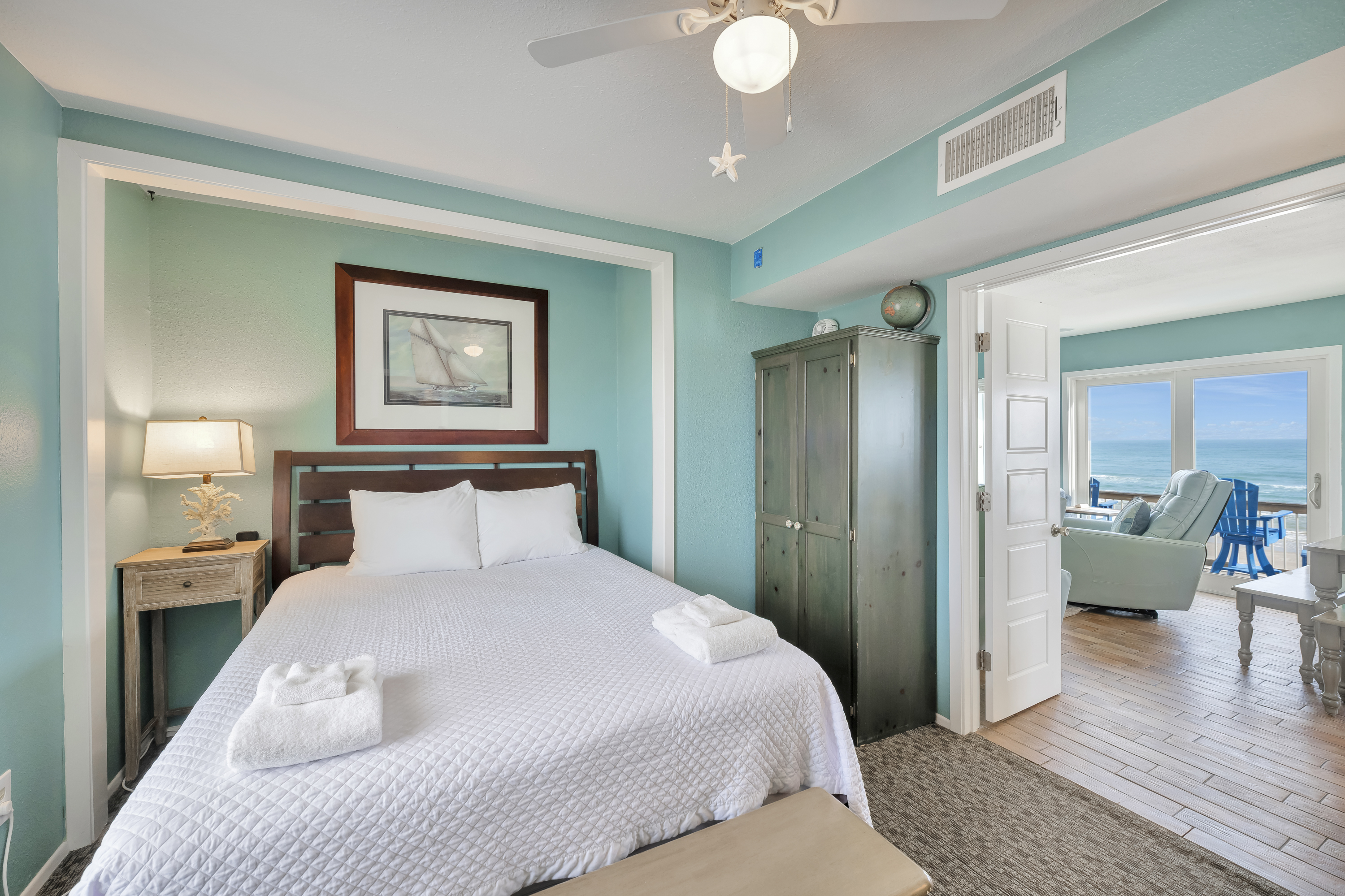 Located on the second floor, there is plenty of room to relax and unwind in this Queen suite 