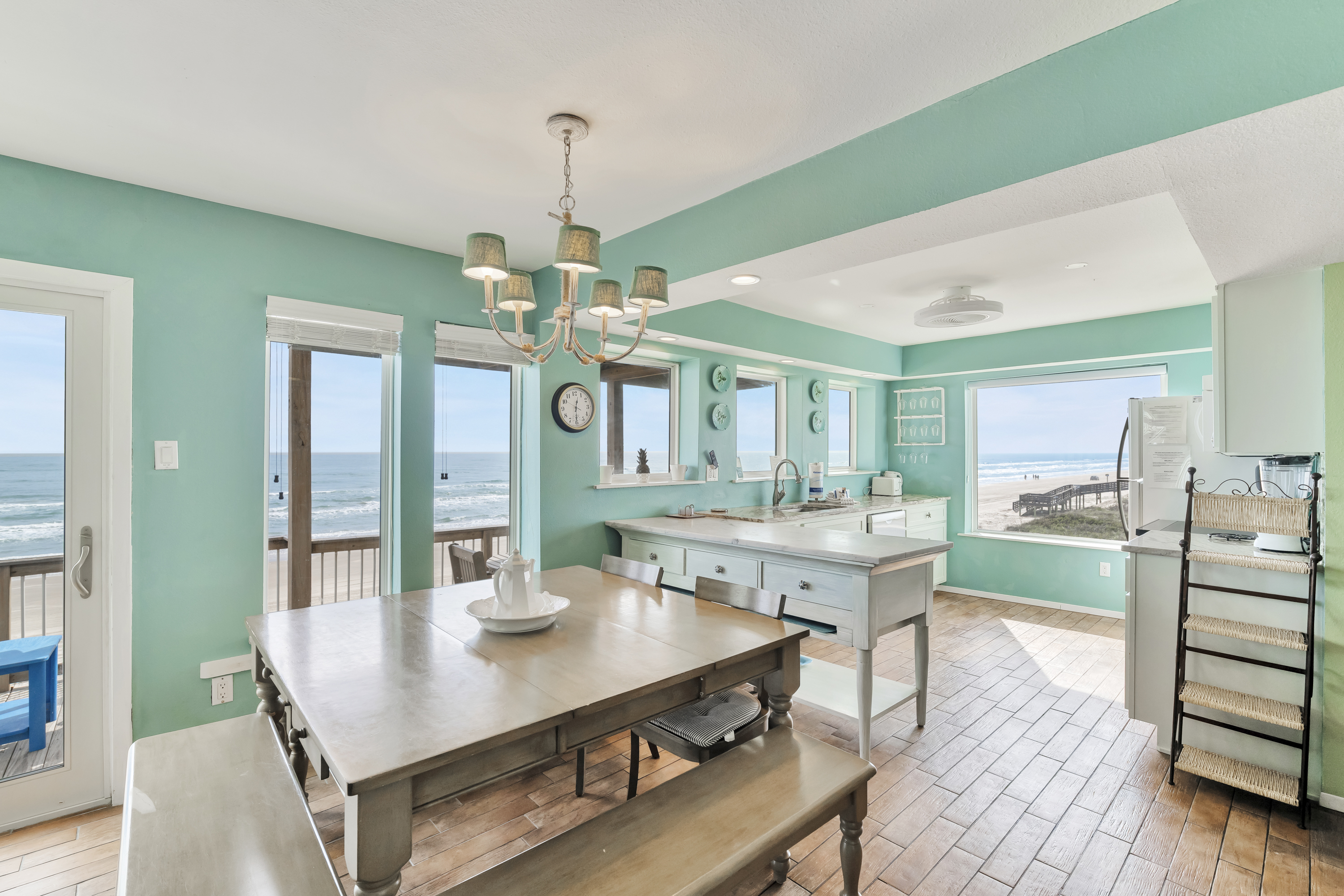 Beachy vibes in a spacious, yet cozy dining space