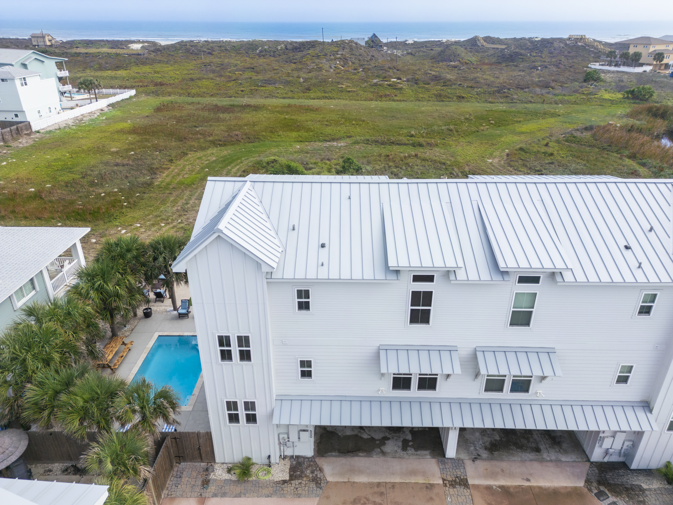 Casa de Crypto PPV500 A corner unit retreat with expansive outdoor space and patios made for relaxing.