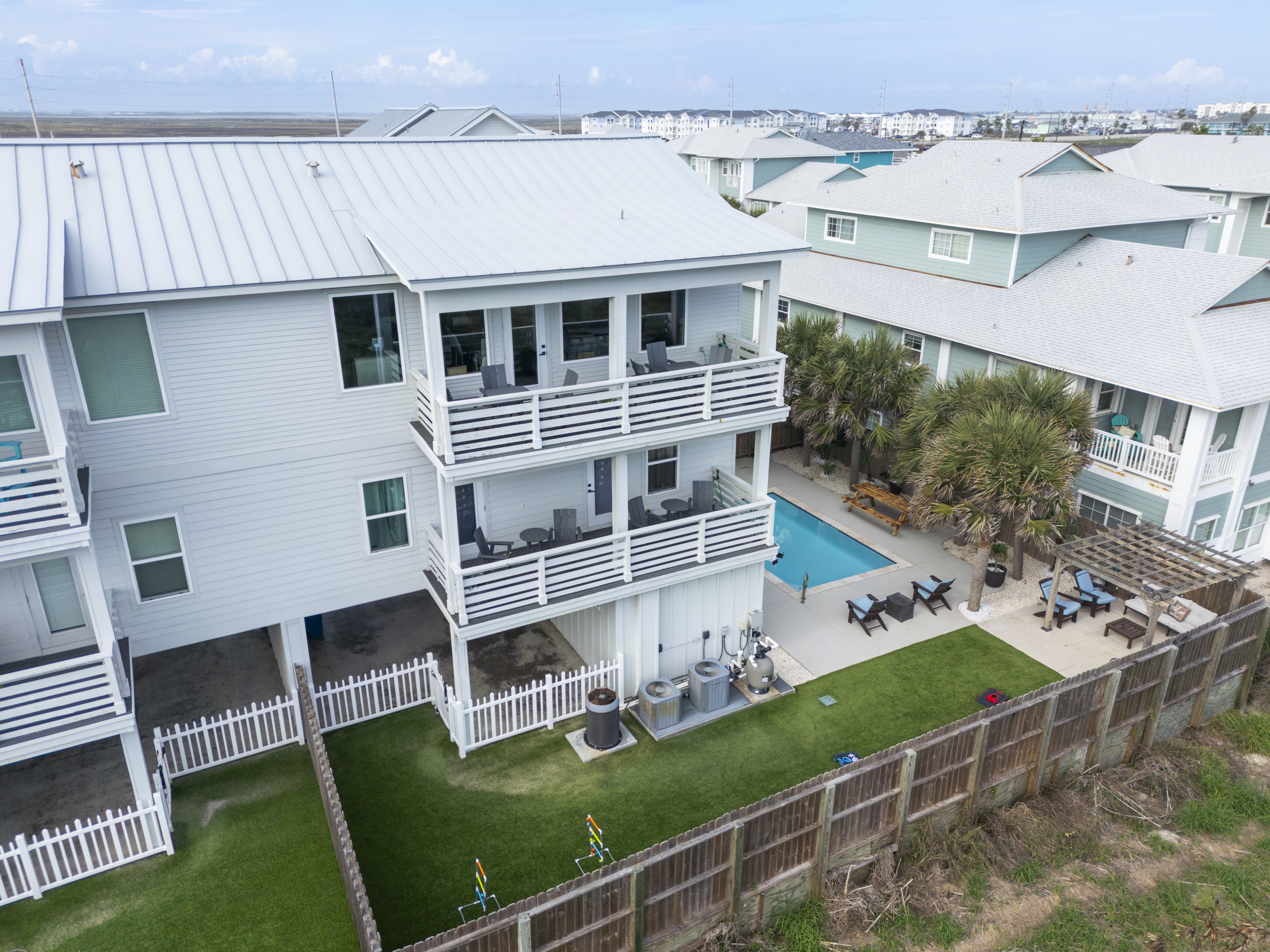 Soak it all in! Aerial view of Casa De Crypto PPV500’s amazing backyard.