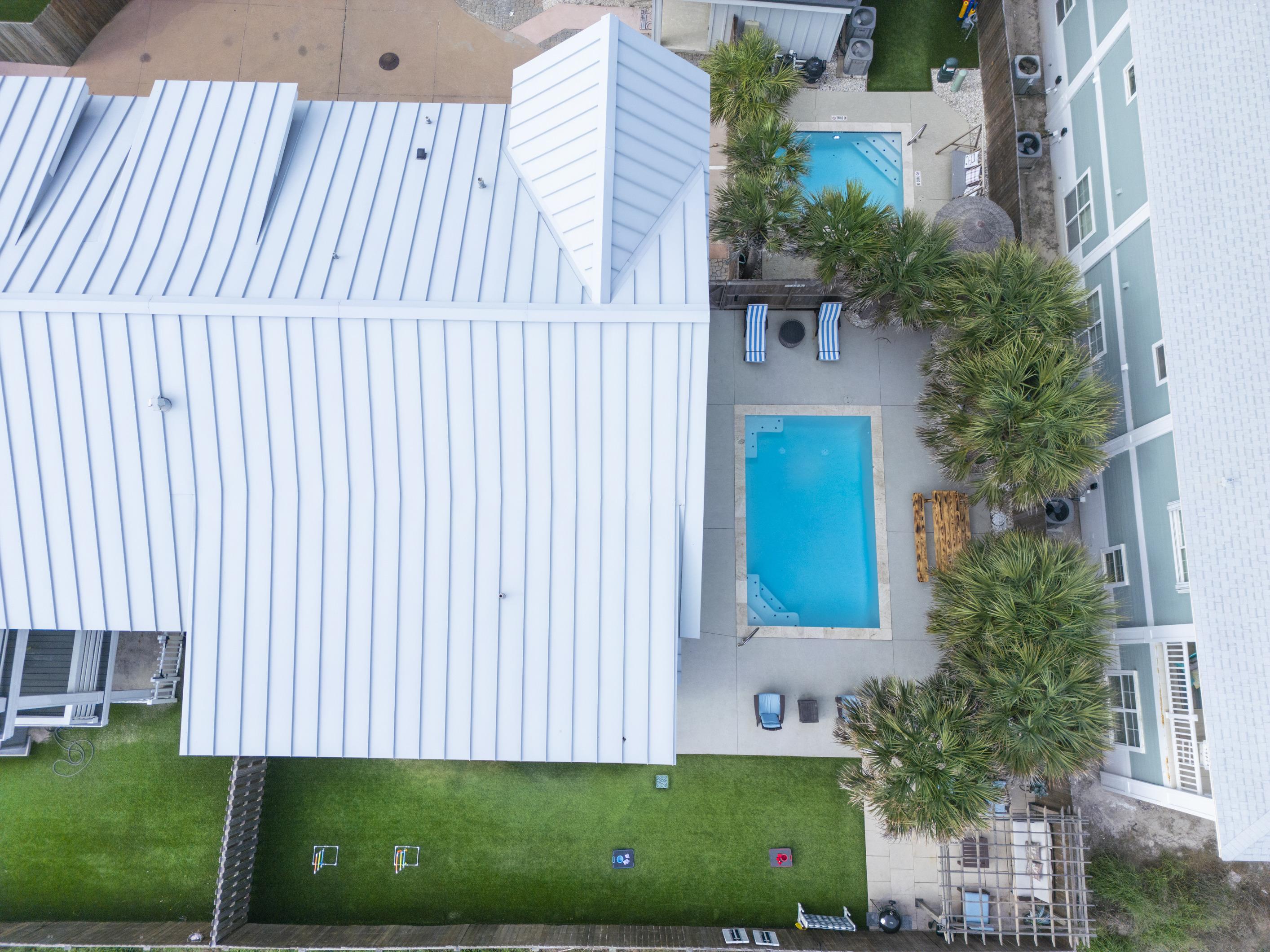 Take in the aerial view of Casa De Crypto PPV500’s stunning backyard!
