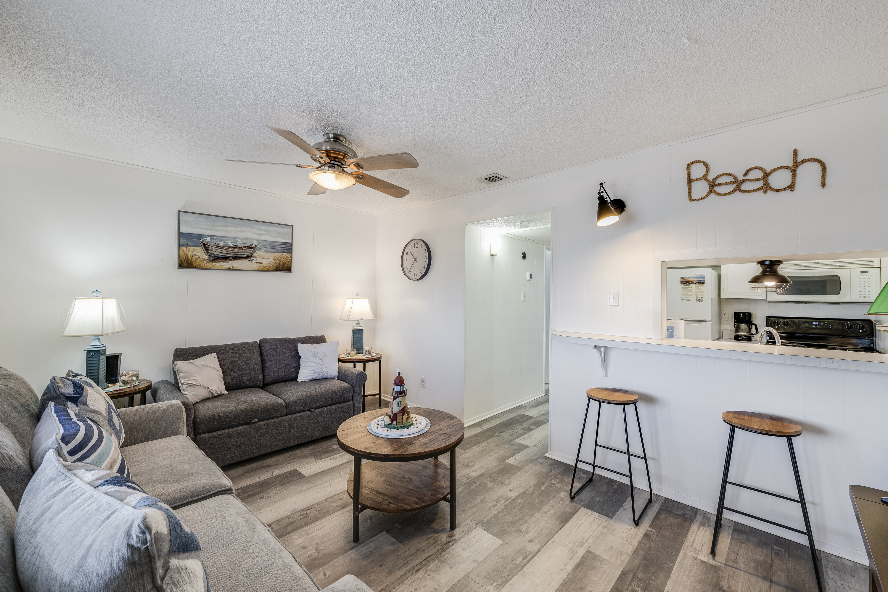 Mustang Isle MI24 | Photo 5