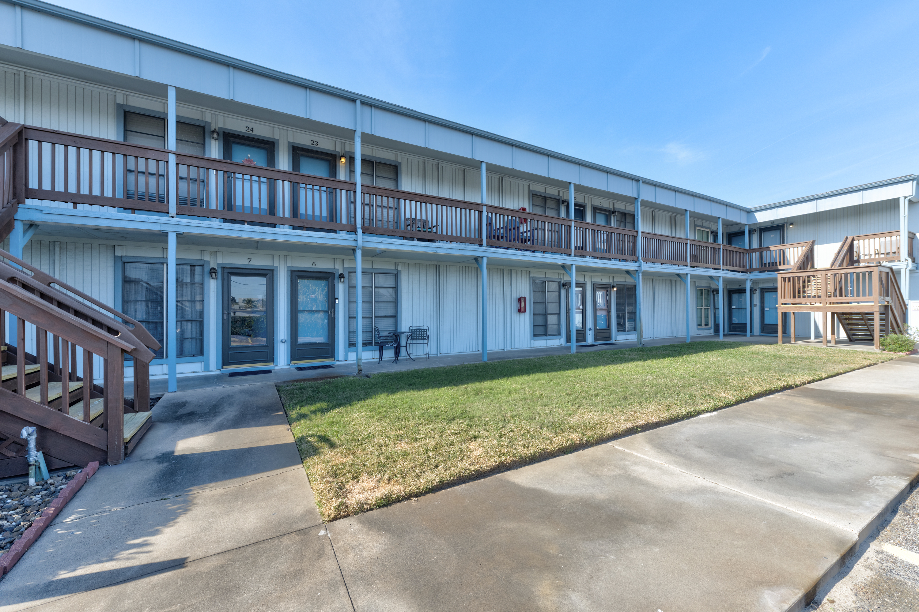 Mustang Isle MI24 | Photo 12