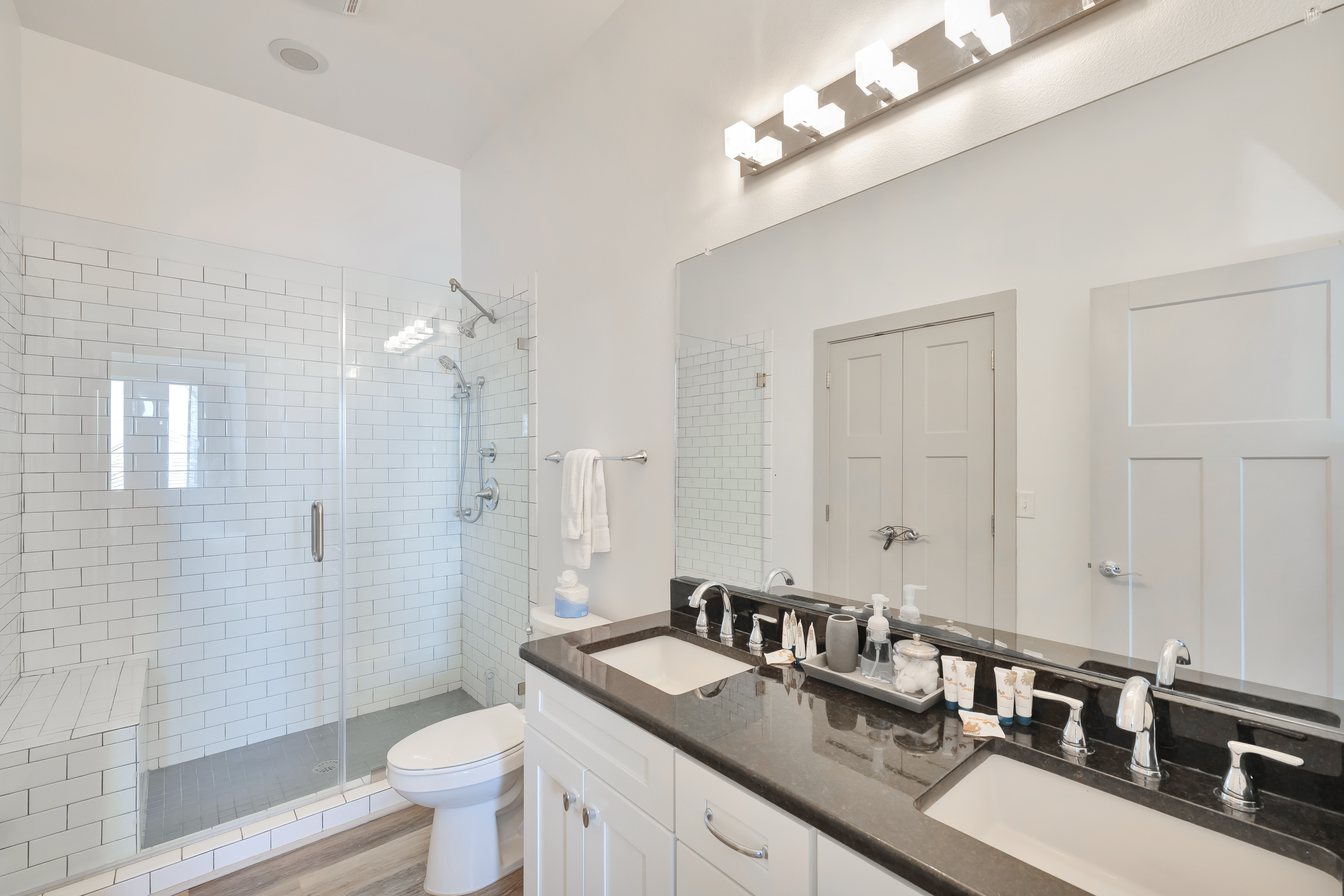 Rooftop Ripple IMB2 | Photo 23