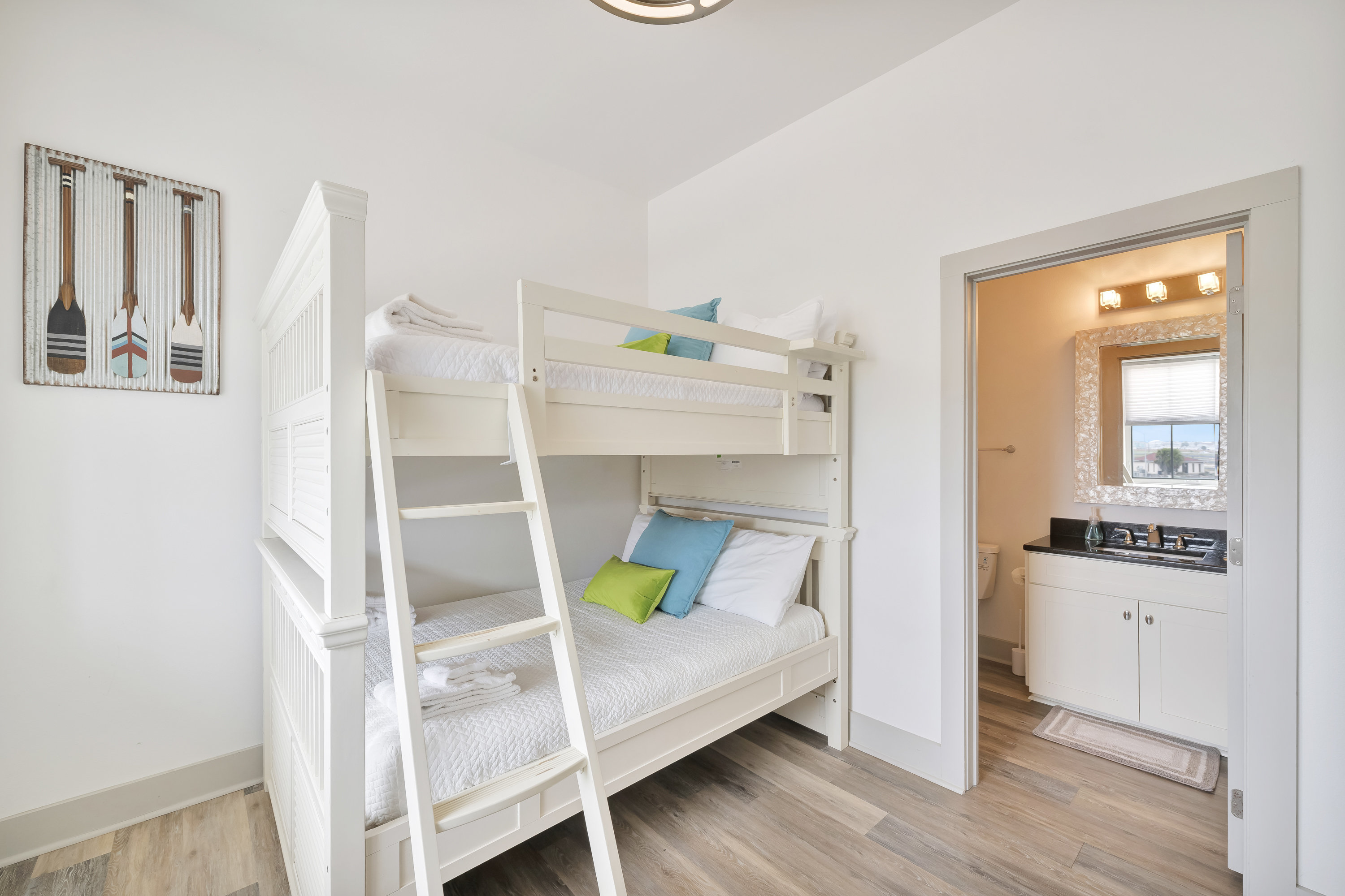 Rooftop Ripple IMB2 | Photo 21