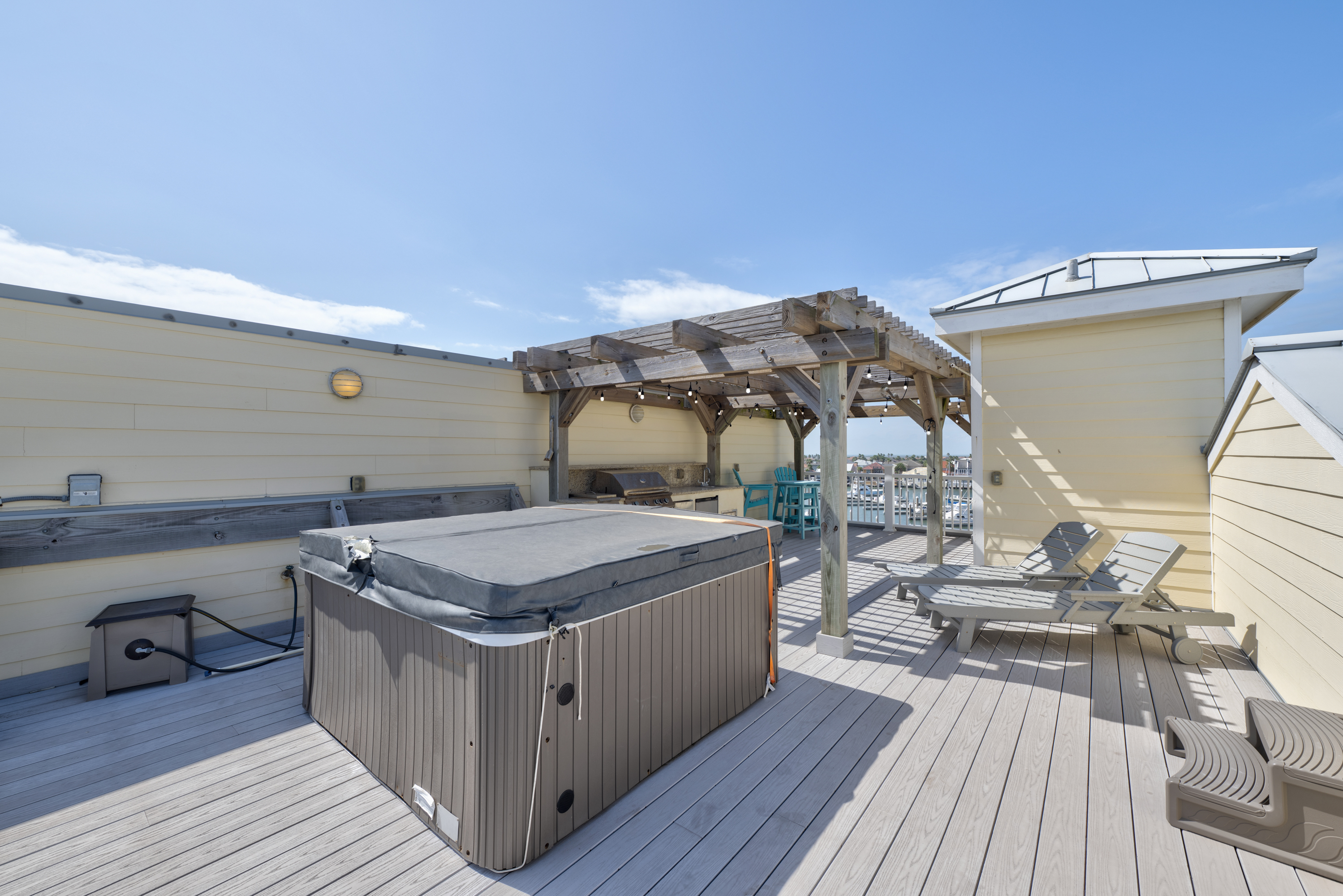 Rooftop Ripple IMB2 | Photo 39