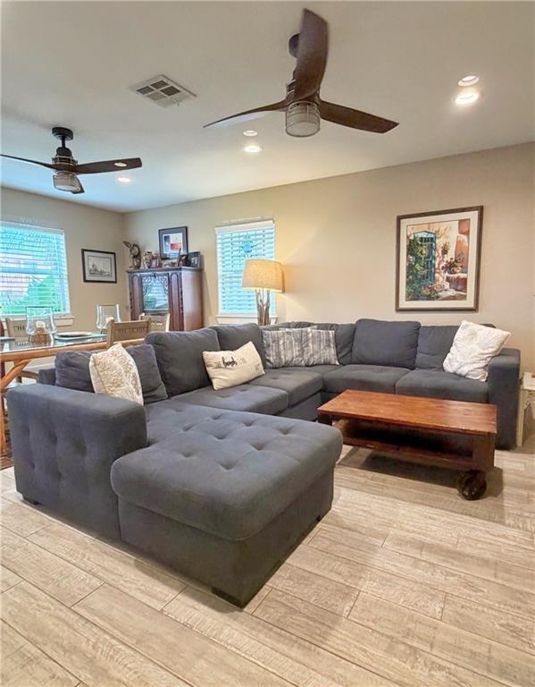 Palm Oasis DW306 | Photo 3