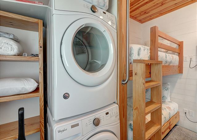 Wash Room/Twin over twin Bunk Beds
