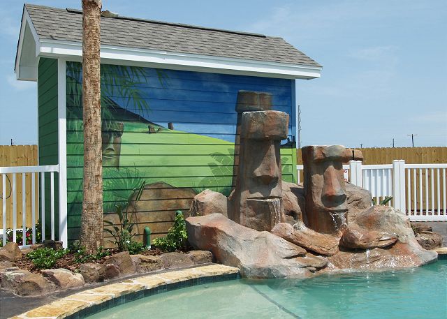 Pirates Bay Community Pool