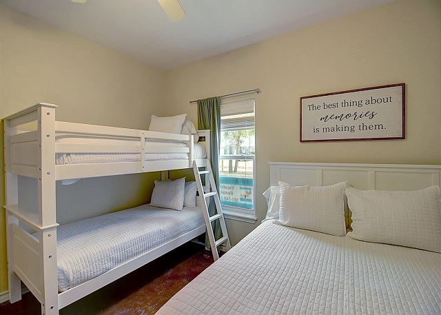 Bunk Room Shared With Queen Bed
