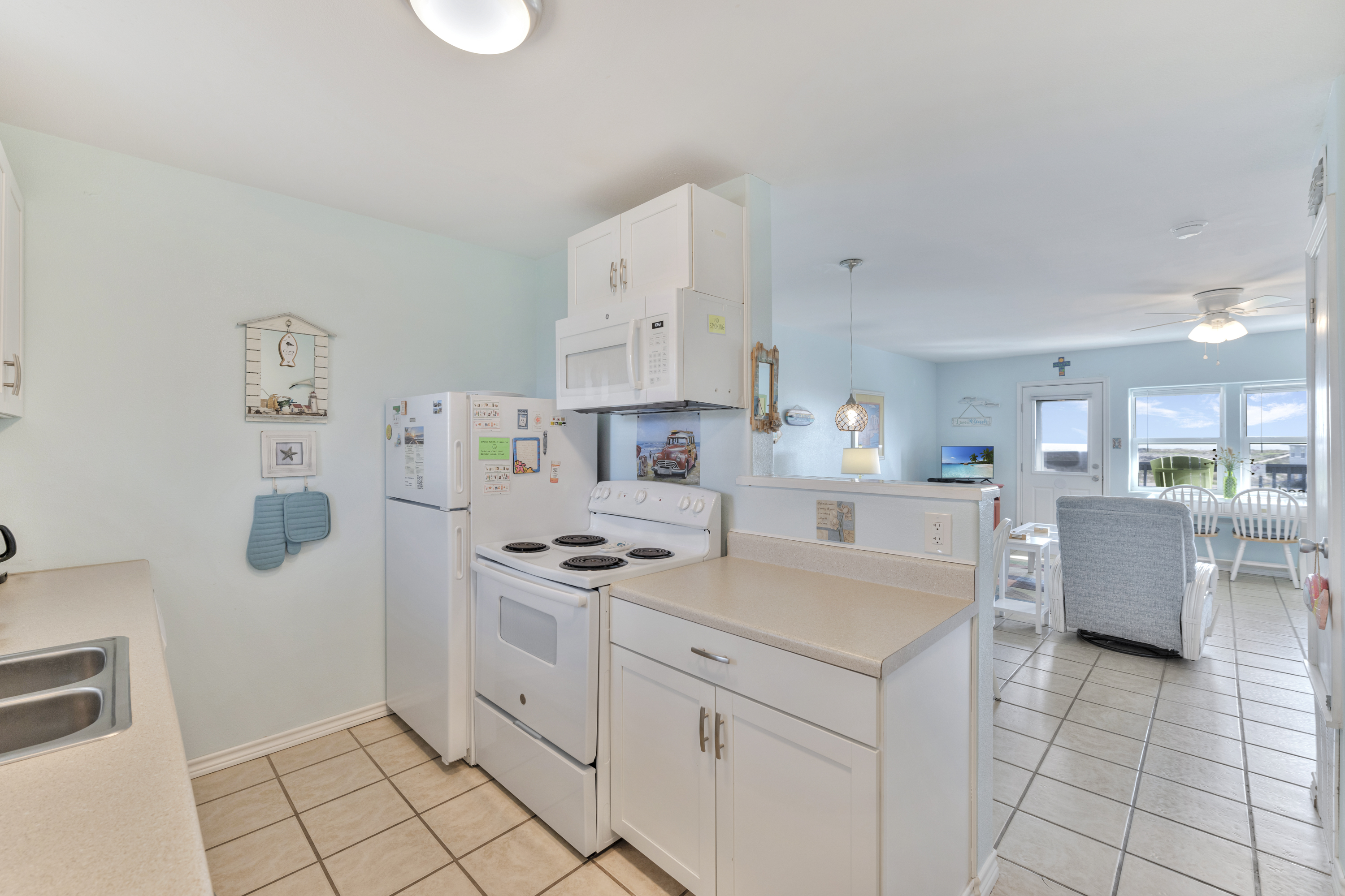 Stylish space that maximizes efficiency without compromising on modern amenities