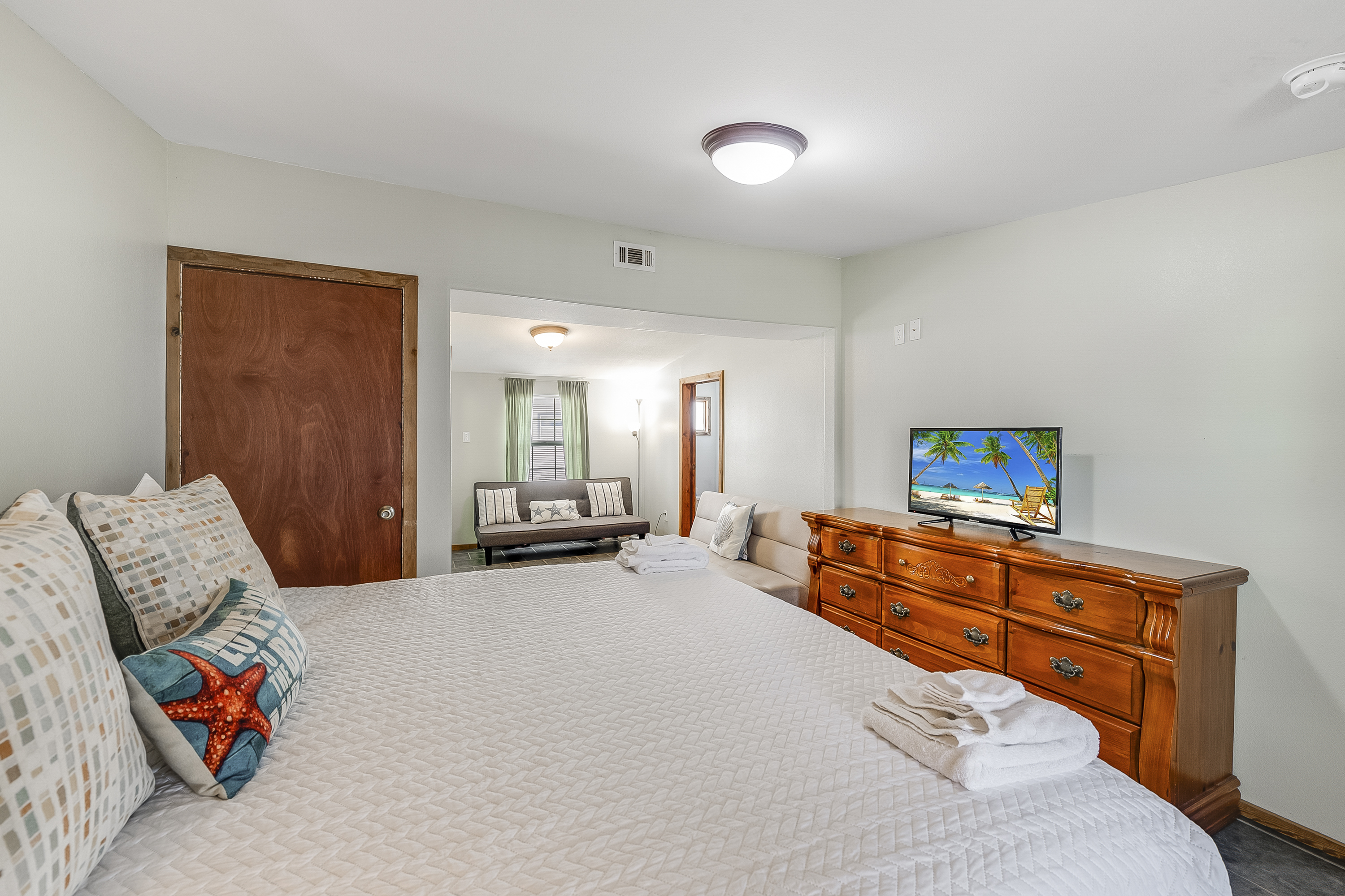 Blue Water Fisherman 614SP | Photo 24