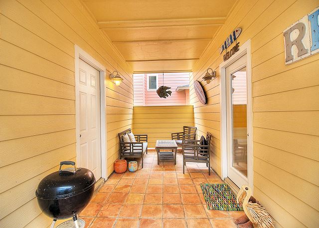 Outdoor breezeway and sitting area!
