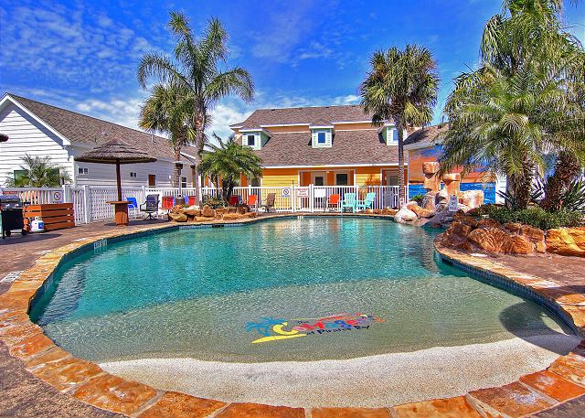 Beautiful resort style pool
