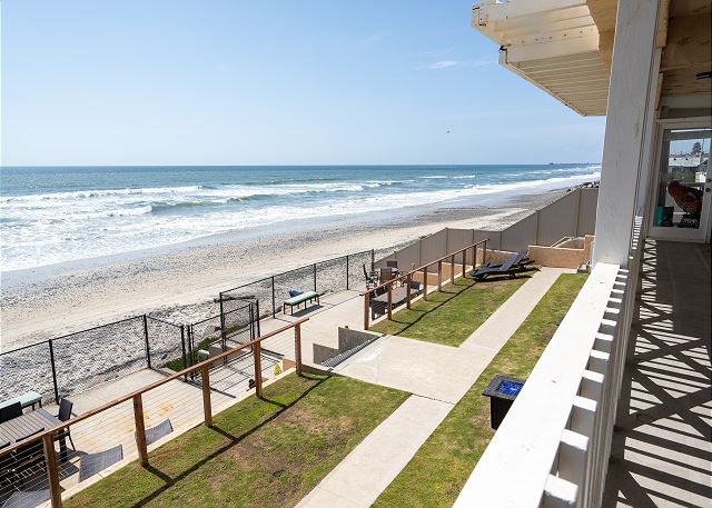 CB-2445C - Carlsbad Casa De Los Sueños | Unit C
