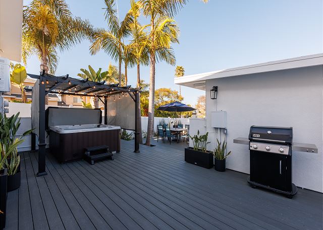 CB-3900A - Coastal Carlsbad Surfer's Dream 2