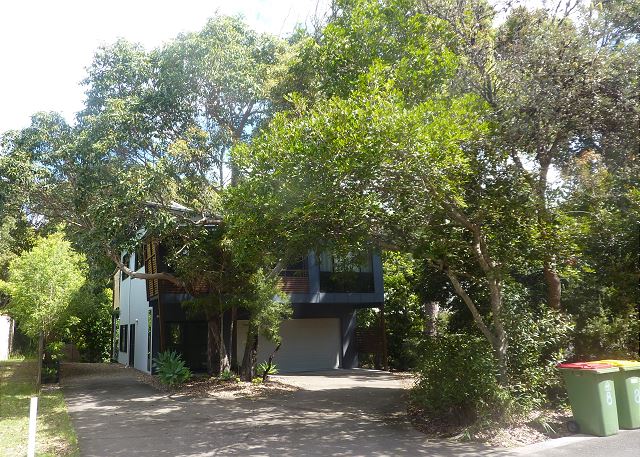 8 Belle Court - Rainbow Shores