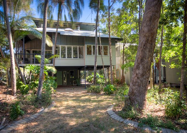 6 Satinwood Drive - Rainbow Shores