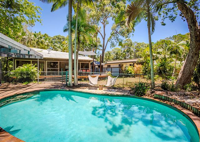 8 Satinwood Drive - Rainbow Shores