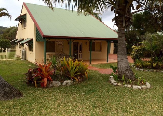 Sand Piper Cottage - Rainbow Beach