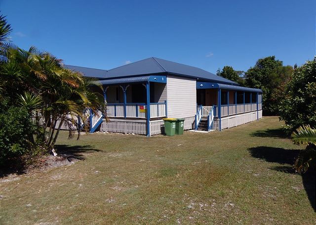 Cooloola Cottage - Rainbow Beach