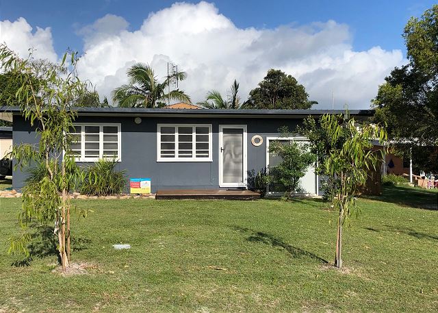 9 Indigo Avenue - Rainbow Beach