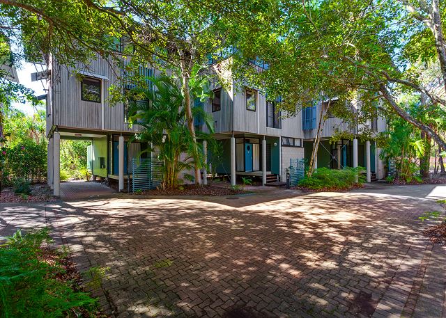 Surfside Beach House 21 - Rainbow Shores
