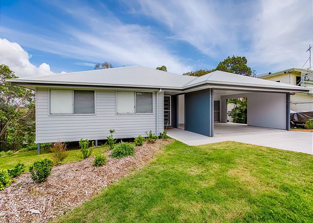 25 Cooloola Drive - Rainbow Beach
