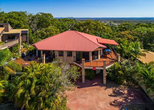 2/80 Cooloola Drive - Comfortable and cosy unit enjoying...