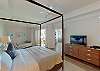Master-Bedroom