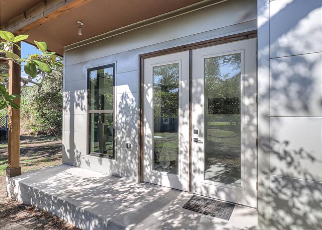 The Cape House 6031RPF 6