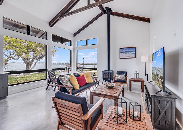 The Cape House 6031RPF 2