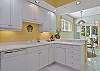 Fully equipped kitchen with breakfast nook