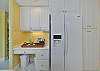 Fully equipped kitchen with breakfast nook