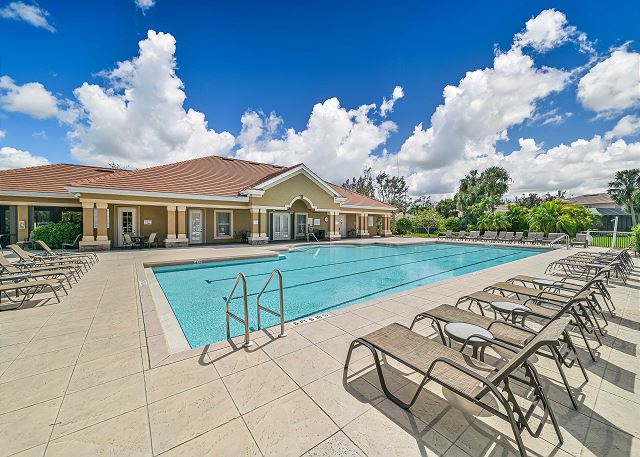 The community pool at Rookery Pointe